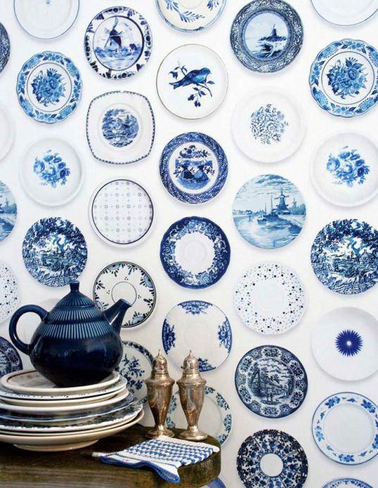 Studio Ditte Wallpaper Wallpaper Porcellain 02 blue Room View