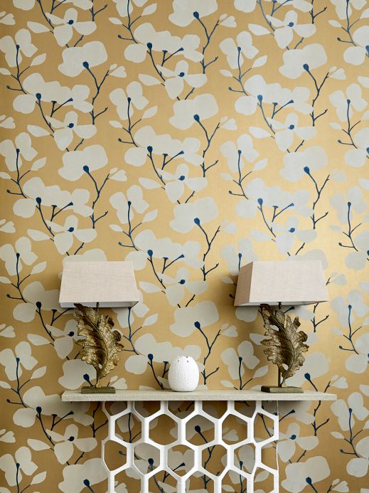 Cream Wallpaper Wallpaper Munroe pearl gold Room View