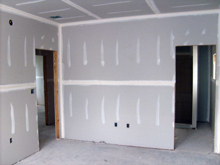 Unfinished drywall ready for wallpaper application