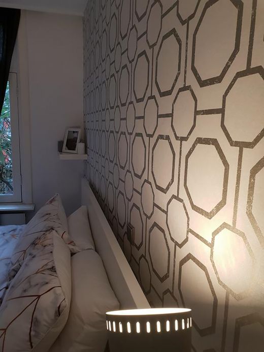Geometric Wallpaper Wallpaper Kalea cream white Room View