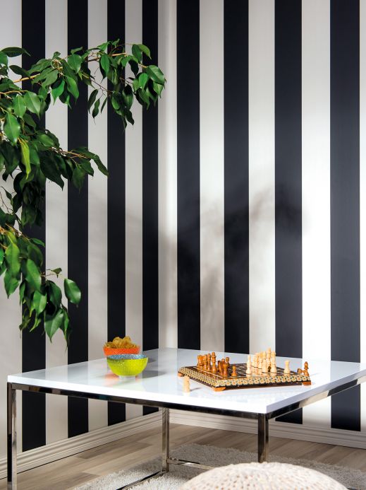 Striped Wallpaper Wallpaper Rigobert black Room View