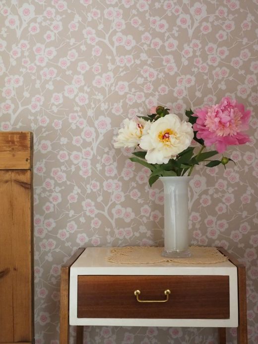Papel pintado floral Papel pintado Laila beige grisáceo Ver habitación