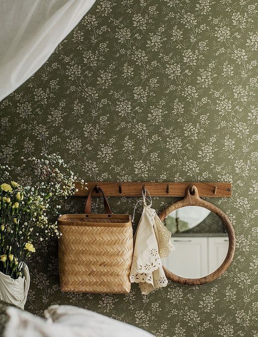 Floral Wallpaper Wallpaper Patricia reed green Room View