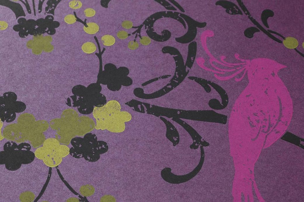 Archiv Wallpaper Bellona violet shimmer Detail View