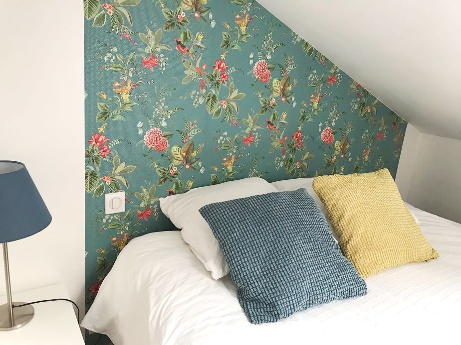 Bird Wallpaper Wallpaper Sylvania mint turquoise Room View