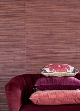 Wallpaper Bamboo on Roll 02 violet Raumansicht