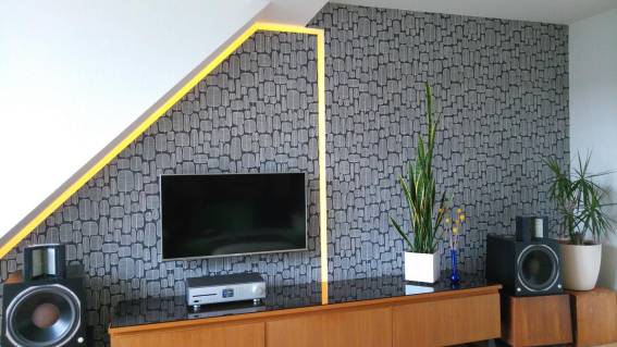 Customer photo Wallpaper Little Trees anthracite grey from 27 Apr 2024 (Instagram)